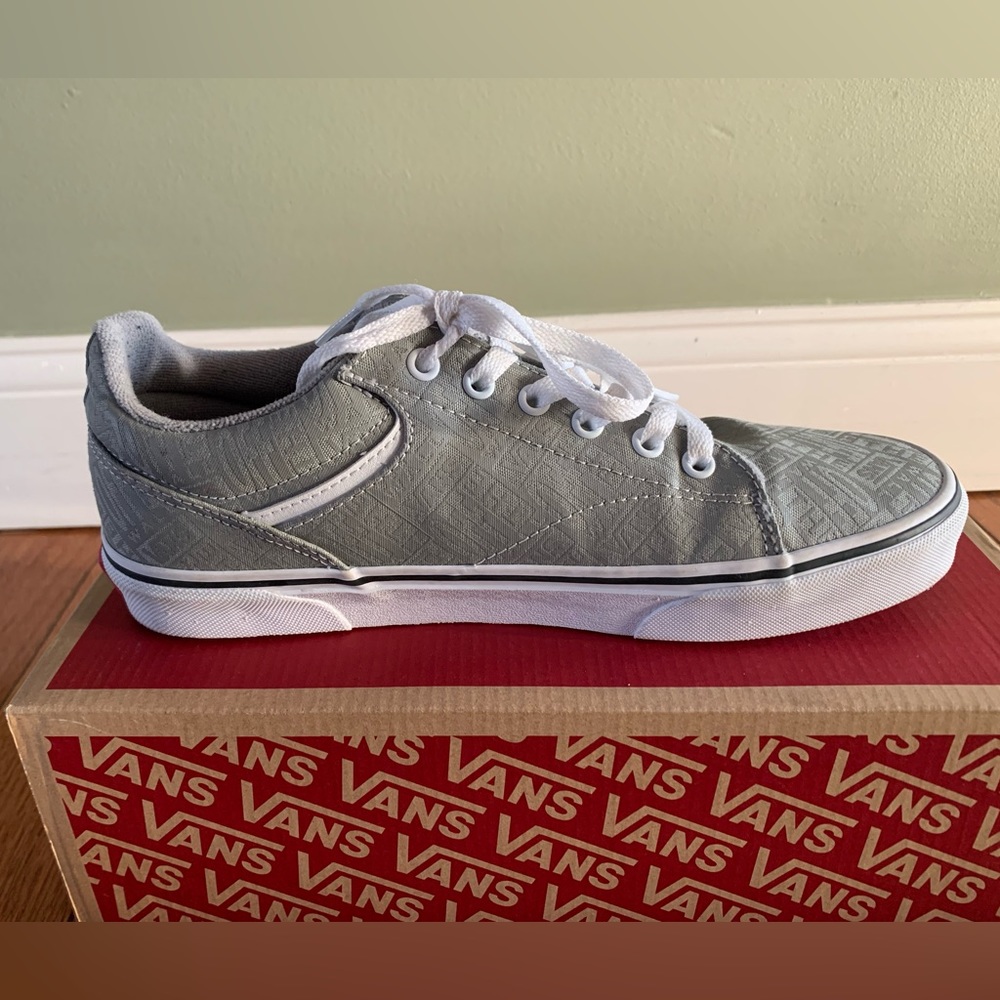 Vans Seldan